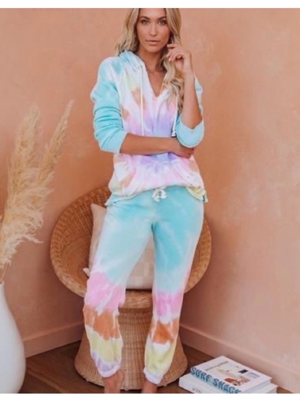 VICI Sunset Nights Sweatshirt & Jogger Set